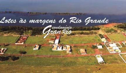 TERRENO À VENDA