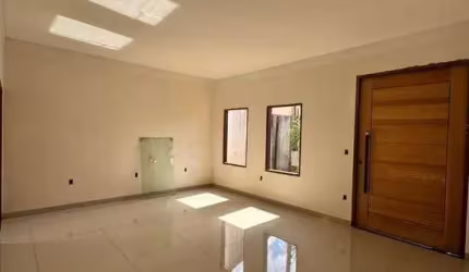 IMÓVEL À VENDA