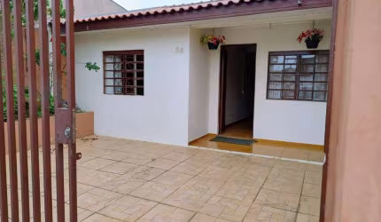 Casa para Venda em Curitiba, FAZENDINHA, 3 dormitórios, 1 banheiro, 2 vagas