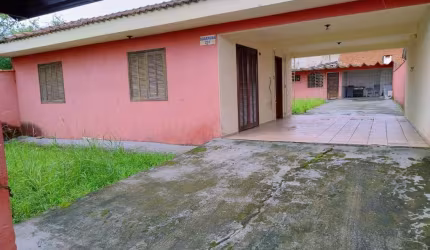 Sobrado para Venda em Curitiba, FAZENDINHA, 3 dormitórios, 2 banheiros, 1 vaga
