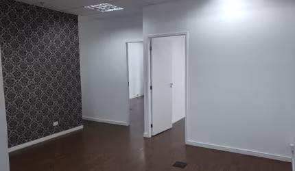 Sala comercial de 75 metros- Ed capital corporate