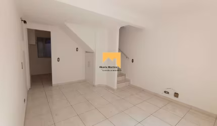Cas a venda em Condominio proximo ao centro do Valo Velho