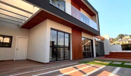 Geminado 3 Quartos Joinville - SC - Floresta