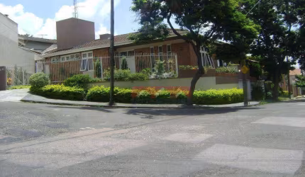 Casa com 3 dormitórios à venda, 280 m² por R$ 2.000.000,00 - Jardim Paulista I - Jundiaí/SP