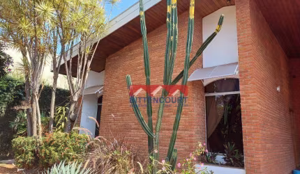 Casa com 3 dormitórios à venda, 532 m² por R$ 1.650.000,00 - Vila Santana II - Jundiaí/SP