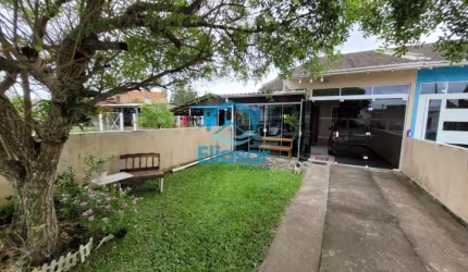 Casa Geminada 02 Dormitórios - Próx. da praia