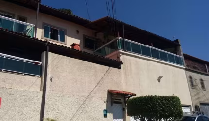 Casa com 3 dormitórios à venda, 320 m² por R$ 950.000,00 - Vila Valqueire - Rio de Janeiro/RJ