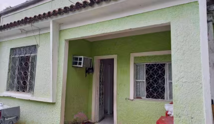 Casa com 2 dormitórios à venda, 57 m² por R$ 110.000,00 - Irajá - Rio de Janeiro/RJ