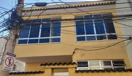 Casa com 3 quartos à venda, 195 m² por R$ 700.000 - Vila Valqueire - Rio de Janeiro/RJ