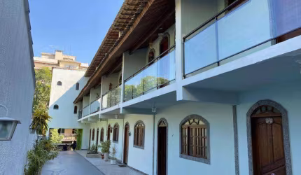 Casa com 2 dormitórios à venda, 120 m² por R$ 397.000,00 - Vila Valqueire - Rio de Janeiro/RJ