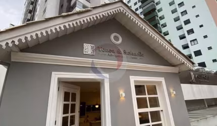 Casa comercial para alugar na Rua Duarte Schutel, 135, Centro, Florianópolis por R$ 10.000