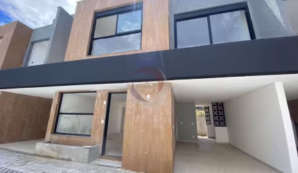 Casa com 3 quartos para alugar na Rua Grumixama, 127, Campeche, Florianópolis por R$ 5.200
