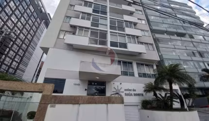 Apartamento com 3 quartos para alugar na Avenida Jornalista Rubens de Arruda Ramos, 1892, Centro, Florianópolis por R$ 11.000
