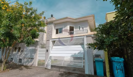 Casa com 3 quartos para alugar na Rua do Farol, 506, Campeche, Florianópolis por R$ 8.800