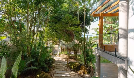 Casa com 3 quartos para alugar na Servidão Fabriciano Garcez, 10, Lagoa da Conceição, Florianópolis por R$ 14.000
