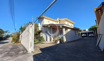 Casa com 4 quartos para alugar na Rua Pinguim, 56, Campeche, Florianópolis por R$ 7.500