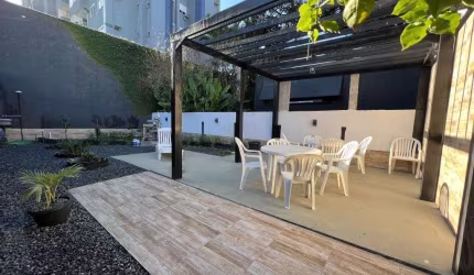 SALA no ANITA GARIBALDI com 0 quartos para LOCAÇÃO, 17 m²