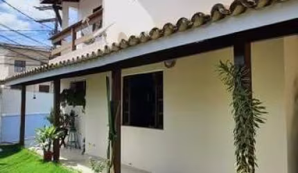 Casa com 4 quartos à venda no Stella Maris, Salvador  por R$ 960.000