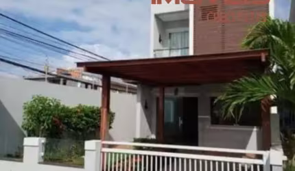 Casa com 3 quartos à venda no Ipitanga, Lauro de Freitas  por R$ 580.000