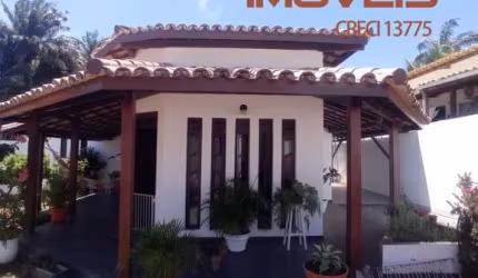 Casa com 3 quartos para alugar no Buraquinho, Lauro de Freitas  por R$ 5.500