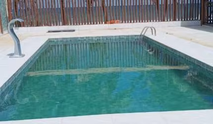 Casa com 5 quartos à venda em Itapuã, Salvador  por R$ 2.500.000