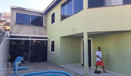 Casa em condomínio fechado com 5 quartos à venda na Praia do Flamengo, Salvador  por R$ 750.000