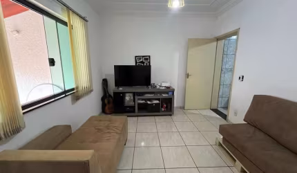 Sobrado com 4 dormitórios à venda, 270 m² por R$ 480.000,00 - Jardim Nossa Senhora de Fátima - Nova Odessa/SP