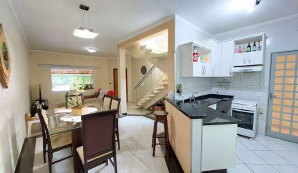 Sobrado com 3 dormitórios à venda, 190 m² por R$ 490.000 - Nilsen Ville - Americana/SP