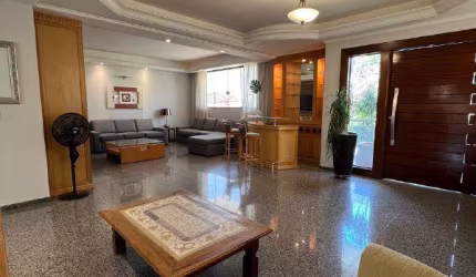 Casa com 4 dormitórios para alugar no Urbanova