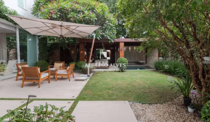 Vendo Casa em Condomínio Fechado Brooklin com 500 mts, 4 suites, mobiliada