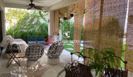 Casa na Vila Inah - Morumbi, com belíssimo paisagismo!