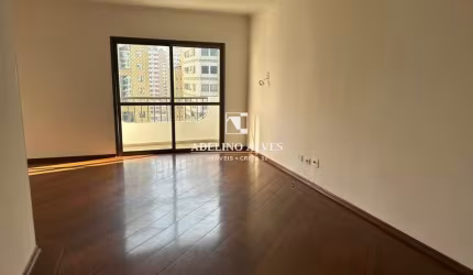 Apartamento aluga-se ou vende no Itaim Bibi , 3 dormitórios e 2 vagas