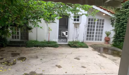 Vendo/Alugo Casa Jardim Paulistano 3 dormitórios e 220 m ²