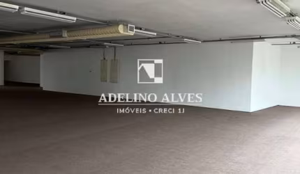 Conjunto comercial na Republica com 600 m ²