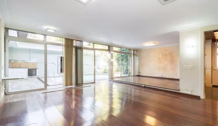 Casa a venda no Jardim Paulistano , 4 dormitórios e 470 m ²