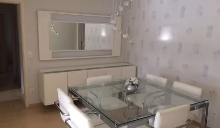 Apartamento a venda na Chácara Santo Antonio, com 3 dormitórios .