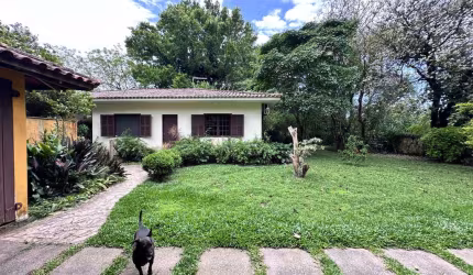 Casa para Venda em Florianópolis, São João do Rio Vermelho, 3 dormitórios, 1 suíte, 4 banheiros, 5 vagas