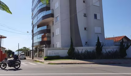 Apartamento para Venda em Penha, Centro, 3 dormitórios, 3 suítes, 4 banheiros, 2 vagas