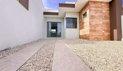 Casa para Venda em Balneário Piçarras, Itacolomi, 2 dormitórios, 1 suíte, 2 banheiros, 1 vaga