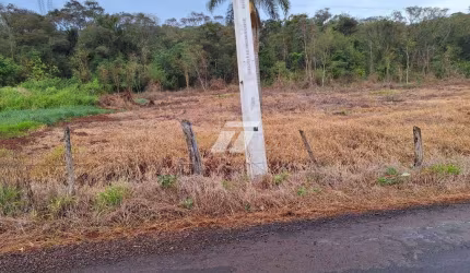 Chácara / sítio à venda na Zona Rural, Cascavel  por R$ 900.000