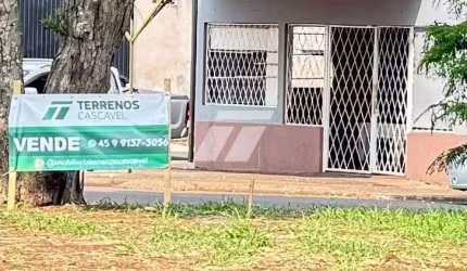 Terreno na Avenida Interlagos