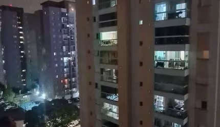 Apartamento para Venda em São Paulo, Vila Antonieta, 2 dormitórios, 1 banheiro, 2 vagas