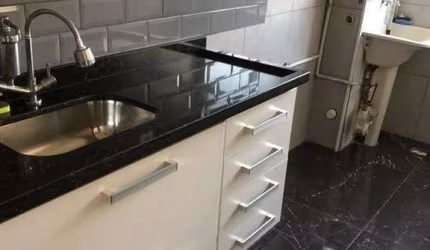 Apartamento para Venda em São Paulo, Jardim Nove de Julho, 2 dormitórios, 1 banheiro, 1 vaga