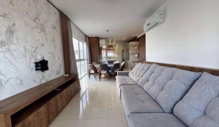 Apartamento a Venda Decorado e Mobiliado com 3 suítes, 123 m2, 02 vagas de garagem no Ed. Salvatore Residenziale no centro de Balneário Camboriú SC