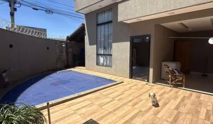 Casa de esquina semimobiliada em senador canedo 3 quartos com suíte e closet