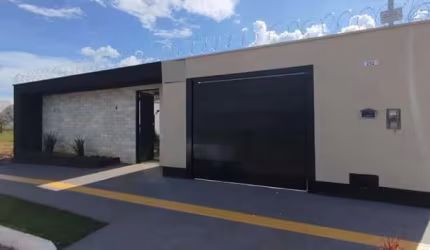 Casa com 3 quartos à venda na Rua RR 22 QD 08, 1, Residencial Ravena, Senador Canedo, 117 m2 por R$ 699.000