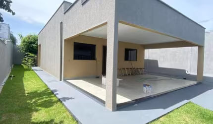 Casa sozinha no lote - Em frente ao Parque do Lago no Residencial Boa Vista