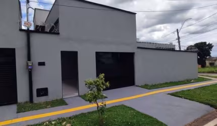 Casa com 3 quartos à venda na Rua MB 3, 1, Residencial Morada do Bosque, Senador Canedo, 112 m2 por R$ 370.000