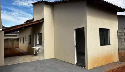 Casa 3 quartos com pé-direito alto no Vale das Brisas – Senador Canedo