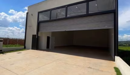 Galpão para Locação no Setor Top do Parque | 240m² em Senador Canedo-GO